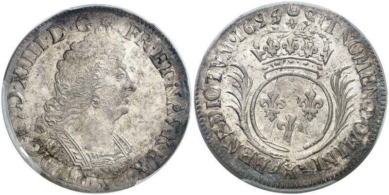 Francia. 1695. Luis XIV. X (Amiens). 1/2 écu. (Kr. 295.22). En cápsula de la PCG...