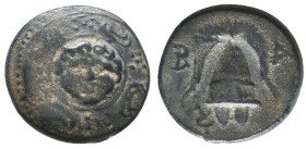 Greek Coins. 4th - 3rd century B.C. AE
Reference:

Condition: Very Fine

Weight: 3.8 gr
Diameter: 16.6 mm