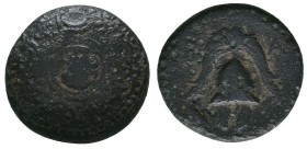 Greek Coins. 4th - 3rd century B.C. AE
Reference:

Condition: Very Fine

Weight: 3.8 gr
Diameter: 16 mm