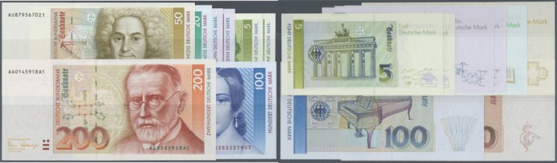 Kleines Set mit 8 Banknoten 2 x 5 DM 1991, 2 x 10 DM 1993, 20 und 50 DM 1993, al...