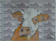 Gerahmtes Ölgemälde von P. Kilkenny 2015, Darstellung einer Kuh auf einem Bogen nordkoreanischer 5000-Won-Noten. (Maße: 71 x 51 cm)