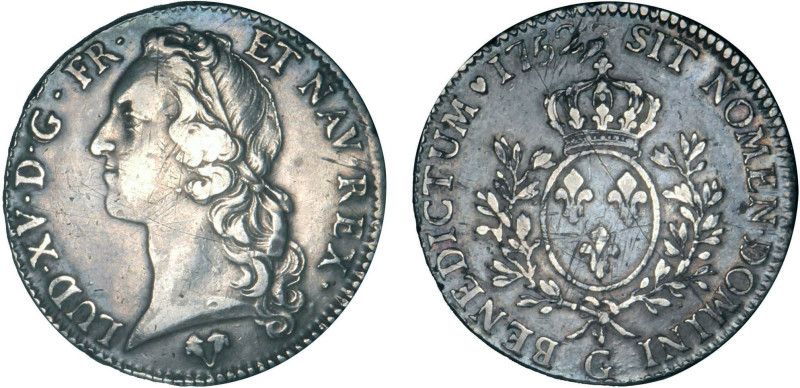 LOUIS XV le Bien aimé (1715-1774)
Écu aux branches d'olivier & au bandeau
1752...