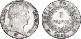 5 FRANCS
5 FRANCS au revers Empire Français
1812 L - TTB 45 (TTB++)
Assez Rare !


G 584, F 307, KM# 694
BAYONNE - ARGENT - 24,95g
 ----------...