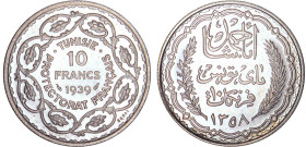 TUNISIE
10 FRANCS Ahmed, Bey
1939 - SPL 63 (SUP++)
ESSAI - Assez Rare !


GC 100, LE 333-338, KM# 265
 - ARGENT - 
 --------------------------...