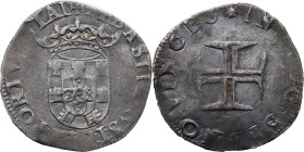 Portugal
 D. Sebastião (1557-1578) 
Tostão (100 Reais) Ag
A: SEBASTIANVS : I : REX : PORTVG : ETAL
R: IN : HOC : SIGNO : VINCES 
AG: 52.03 7.74g. Very...