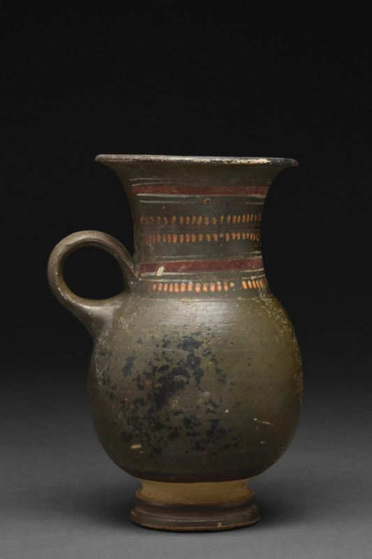 GREEK GNATHIAN TERRACOTTA THISTLE MUG WITH DECORATION
Ca. 350-300 BC. A beautif...