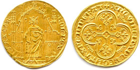 CHARLES IV LE BEL 3e fils de Philippe IV et Jeanne de Navarre 2 janvier 1322 - 1er avril 1328
°K'OL'° REX° - °FRA'°COR'°. Le roi debout de face sous ...