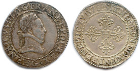 HENRI III Fils de Henri II et Catherine de Médicis 30 mai 1574 - 2 août 1589
HENRICVS III D G FRAN ET POL REX (G et étoile). Son buste cuirassé avec ...