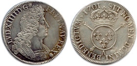 LOUIS XIV 1643-1715
Écu d'argent aux Insignes 1701 Paris. (27,31 g) ♦ Dy 1533 
Flan neuf mais retouché. T.B. 

Estimate: EUR 250 - 300