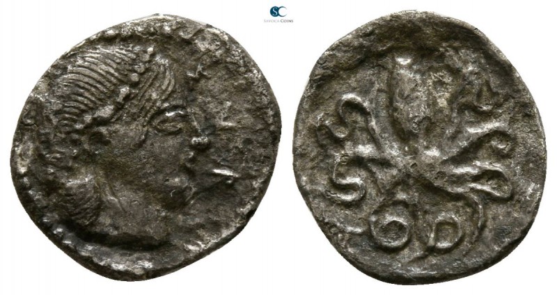 Sicily. Syracuse 466-406 BC. 
Litra AR

10mm., 0,61g.

Head of Arethousa ri...