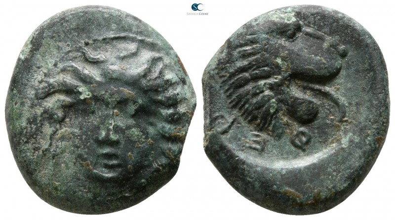 Thessaly. Pherae 404-369 BC. 
Trichalkon Æ

17mm., 6,65g.

Head of nymph fa...