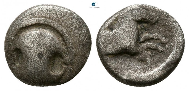 Boeotia. Tanagra circa 400-350 BC. 
Obol AR

7mm., 0,75g.

Boeotian shield ...