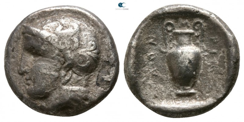 Aeolis. Myrina circa 420-300 BC. 
Tetrobol AR

12mm., 2,26g.

Helmeted head...