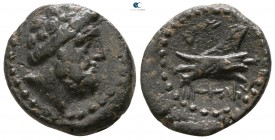 Phoenicia. Arados 200-100 BC. Bronze Æ