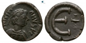 Justinian I. AD 527-565. Byzantine. Pentanummium Æ