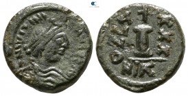 Justinian I. AD 527-565. Nikomedia. Decanummium Æ