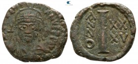 Justinian I. AD 527-565. Ravenna. Decanummium Æ