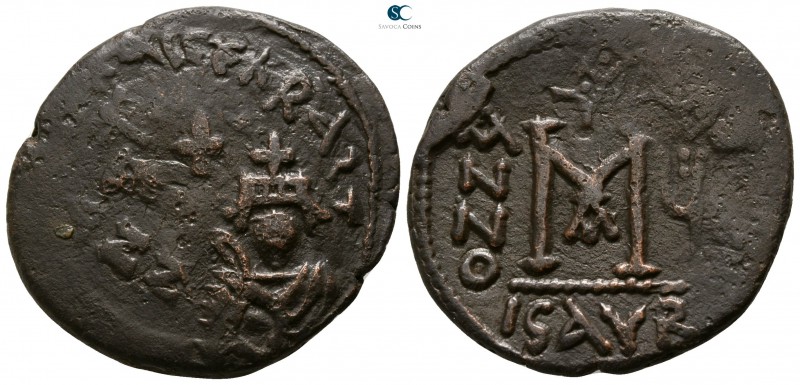 Heraclius with Heraclius Constantine AD 610-641. Isaura
Follis Æ

29mm., 10,4...