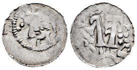 Germany. Adalbert (1043-1066). Denier. (Dannenberg-1777). Anv.: Head left; crosier before. Rev.: Two keys; pellets to right. Ag. 1,05 g. Est...65,00. ...
