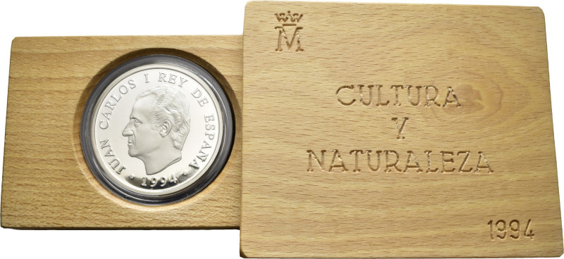 CULTURA Y NATURALEZA. 2.000 pesetas. Águila imperial. 1994. Con certificado y en...