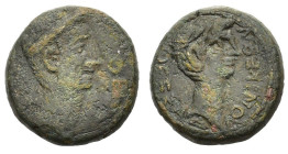 Augustus and Divus Julius Caesar (27 BC-AD 14). Macedon, Thessalonica. Æ (20mm, 9.40g), c. 28-27 BC. Laureate head of Divus Julius r. R/ Bare head of ...
