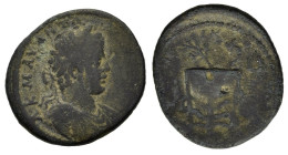 Caracalla (198-217). Epirus, Nicopolis. Æ (22.5mm, 7.50g). Laureate, draped and cuirassed bust r. R/ Serpent-entwined tripod. Calomino 292. Very Rare,...