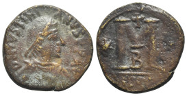 Justinian I (527-565). Æ 40 Nummi (25mm, 8.73g, 2h). Carthage, c. 533-538. Diademed, draped and cuirassed bust r., with Christogram on chest. R/ Large...