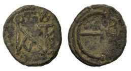 Justin II (565-578). Æ 5 Nummi (13mm, 1.30g). Constantinople. Monogram. R/ Large Є; B to r. MIBE 45; DOC 60b; Sear 363. Good Fine