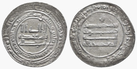 Abbasid, al-Mu'tadid (AH 279-289 / AD 892-902). AR Dirham (26mm, 2.78g). al-Basra, AH 286. Kalima in three lines across field; mint and date formula i...
