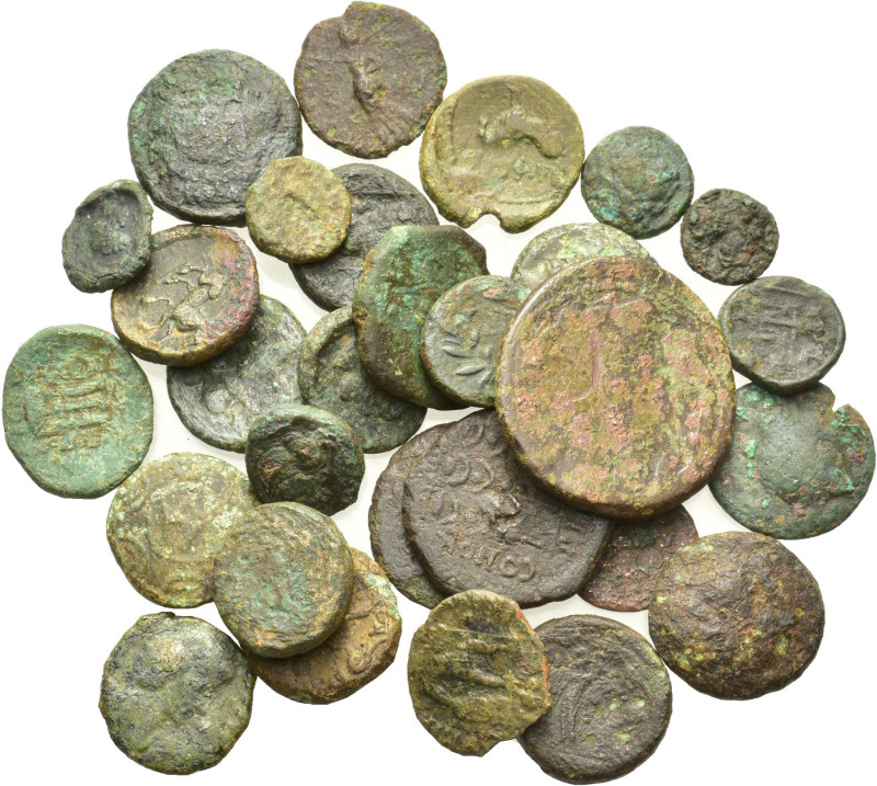 Mixed lot of 30 Greek, Roman Provincial and Roman Imperial Æ coins, to be catalo...