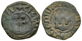 Armenia, Cilician Armenia. Hetoum II Æ Kardez. (22mm, 4.33 g) Circa AD 1289-1305. Patriarchal cross terminating in floral scroll. / Crowned head facin...