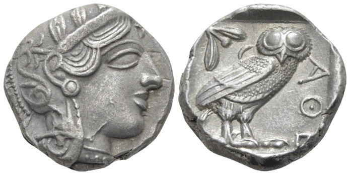 Attica, Athens Tetradrachm circa 450, AR 24.00 mm., 17.10 g.
Head of Athena r.,...