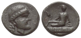 Imitationen griechischer Münzen.


Nachahmung einer Prägung Odessos (Moesia Inferior).

Bronze, ca. 3. - 2. Jhdt. v. Chr.
Vs: Weiblicher Kopf mi...