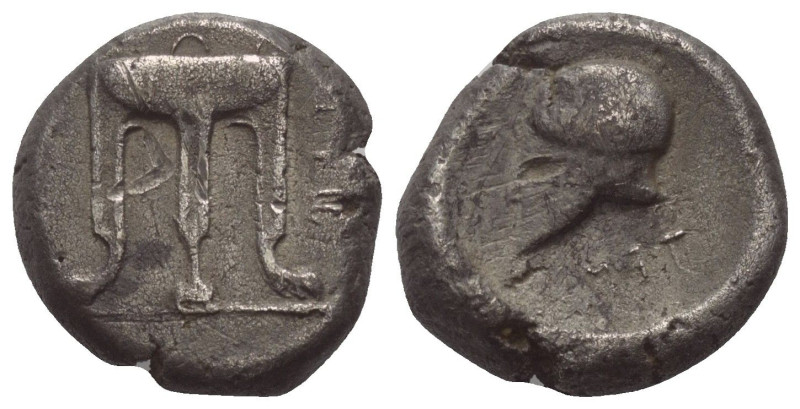 Bruttium. Temesa.

 Stater. Ca. 475 - 450 v. Chr.
Vs: TEM (retrograd). Dreifu...