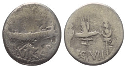 Marcus Antonius.

 Denar (Silber). 32 - 31 v. Chr. Patrae.
Vs: ANT AVG / III VIR R P C. Galeere mit Thyrsus am Bug nach rechts.
Rs: LEG - VII. Leg...