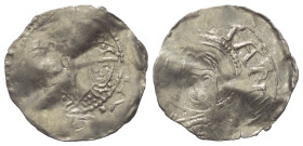 Speyer - Königliche Münzstätte. Konrad II. (1024 - 1039) mit Heinrich III. (1039 - 1056).

 Denar (Silber). Speyer.
Vs: Büste des Kaisers mit seine...