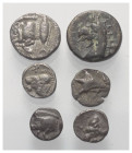Griechische Münzen - Lots.


Kyzikos (Mysien).

Lot (6 Stück, Silber): Diobol, Obol, Hemiobol, 6. - 5. Jhdt. v. Chr.

Sehr schön.

Verkauft w...