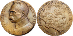 Medals
POLSKA/ POLAND/ POLEN / POLOGNE / POLSKO

II RP. Medal - 10th Anniversary of the Polish-Bolshevik War 1930 

Medal zaprojektowany przez Jó...