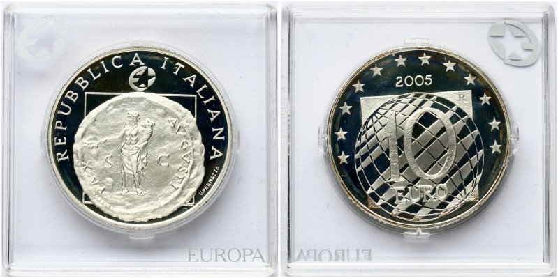 Italy 10 Euro 2005 Peace and Freedom in Europe. Obverse: Ancent roman sestertius...