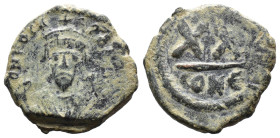 (Bronze, 5.69g 23mm) PHOCAS (602-610) AE Half Follis. Constantinople.
