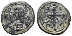 (Bronze, 5.39g 26mm) Anonymous AE 40 Nummi. Constantinople, time of Nicephorus III, AD 1078-1081.