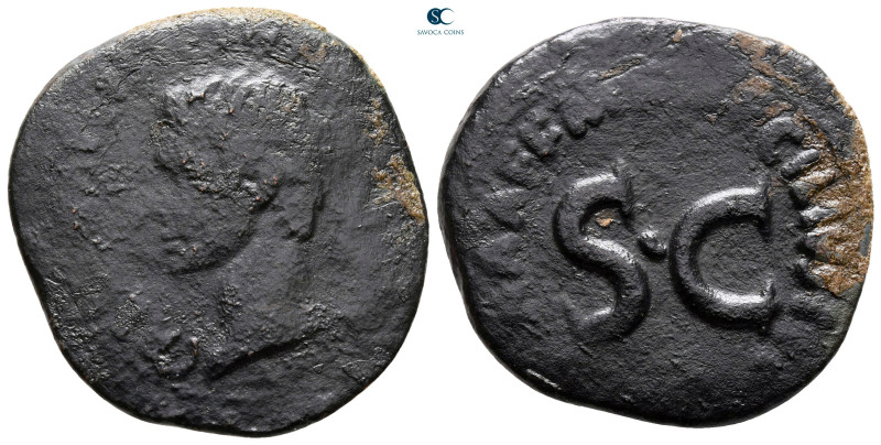 Augustus 27 BC-AD 14. Rome
As Æ

29 mm, 9,20 g



fine