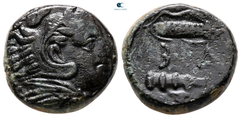 Kings of Macedon. Uncertain mint. Alexander III "the Great" 336-323 BC. 
Bronze...