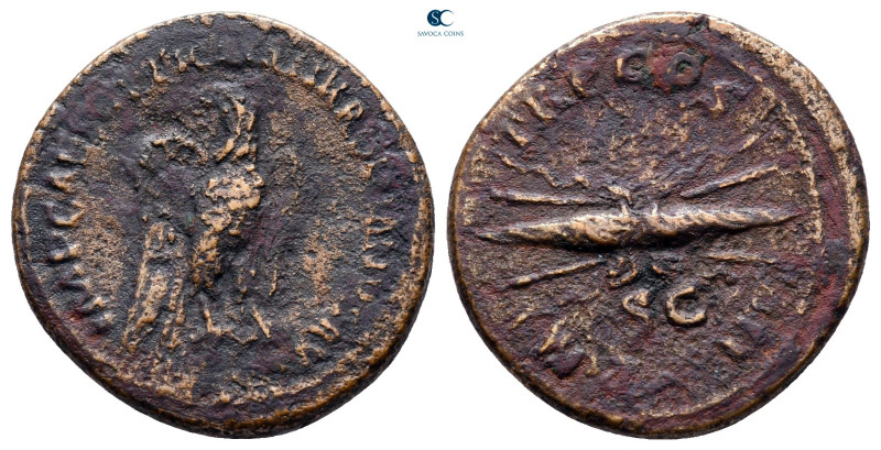 Hadrian AD 117-138. Rome
Quadrans Æ

19 mm, 3,21 g



nearly very fine