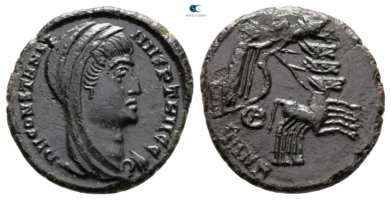 Constantine I the Great AD 306-337. Antioch
Follis Æ

15 mm, 1,42 g



ve...