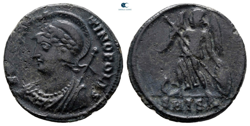 City Commemoratives AD 330-354. Thessaloniki
Follis Æ

18 mm, 1,97 g



v...