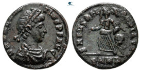 Theodosius I AD 379-395. Heraclea. Nummus Æ