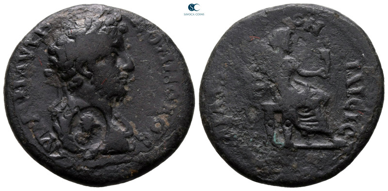 Troas. Ilion. Commodus AD 180-192. 
Bronze Æ

27 mm, 8,14 g



nearly ver...