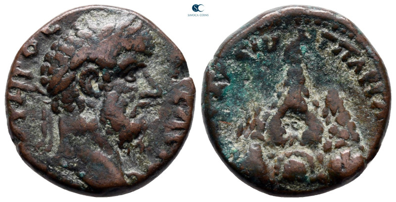 Cappadocia. Caesarea. Lucius Verus AD 161-169. 
Bronze Æ

20 mm, 6,25 g


...