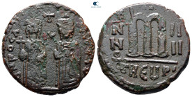 Phocas, with Leontia AD 602-610. Theoupolis (Antioch). Follis or 40 Nummi Æ